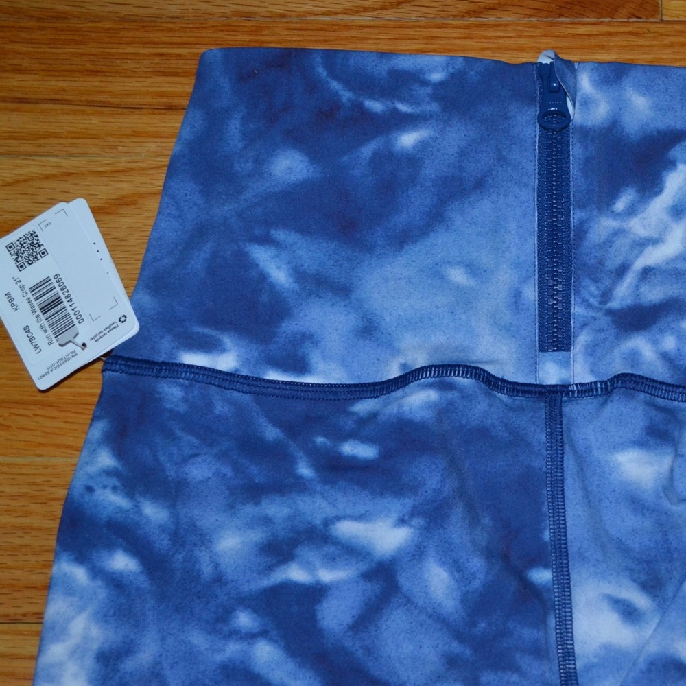 Women’s lululemon ‘Run with the Waves Crop 21” KPBM’ pants, size 6 - NEW - Picture 6 of 6